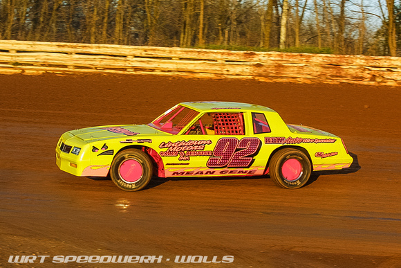 hag_4-5-03_sc 013