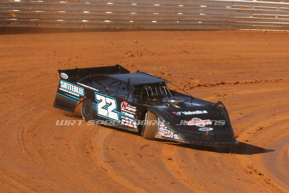 PR_4-22-18_TJ_Lucas Oil Hot Laps (5)