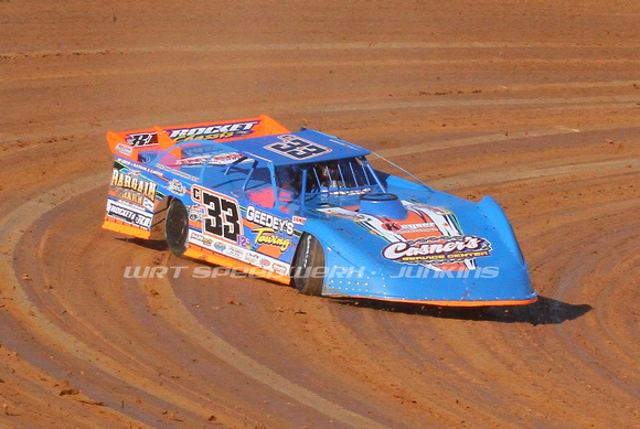 PR_4-22-18_TJ_Lucas Oil Hot Laps (11)